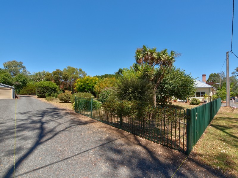 10 Langbein Avenue, Woodside SA 5244