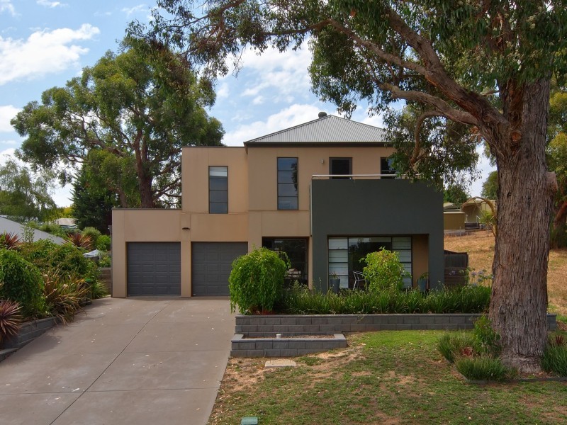 15 Clayfield Court, Woodside SA 5244