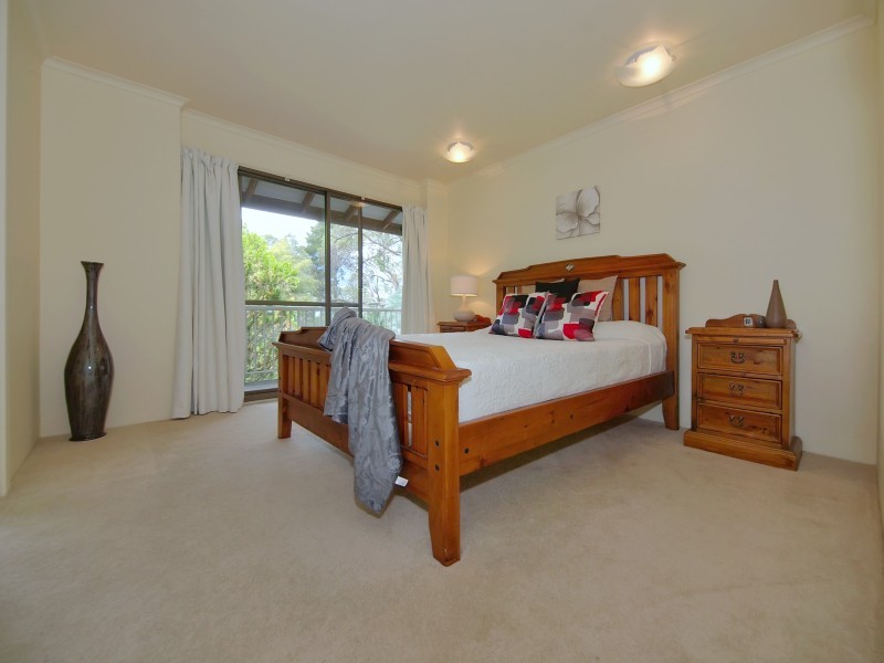 17 Hawker Road, Aldgate SA 5154