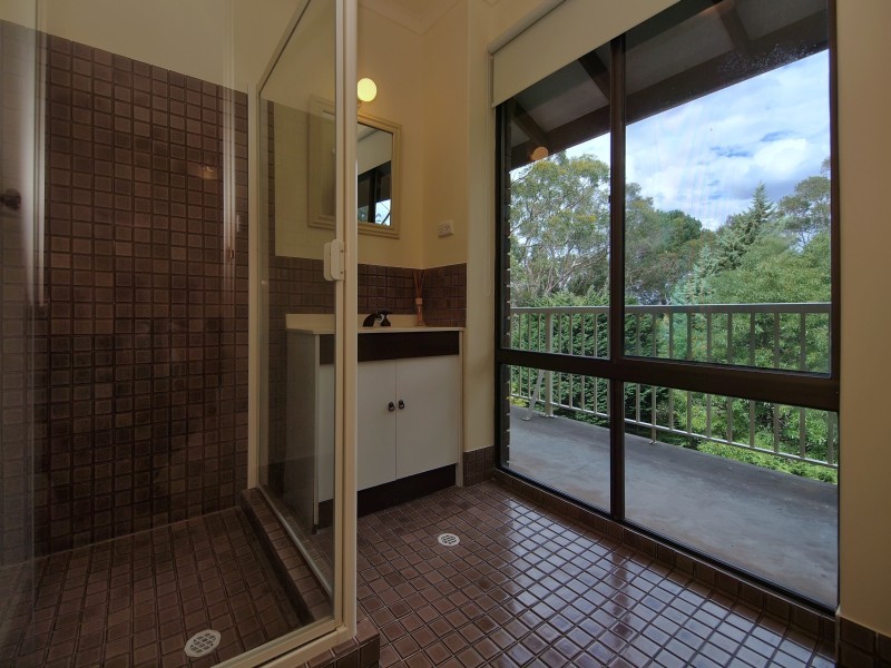 17 Hawker Road, Aldgate SA 5154