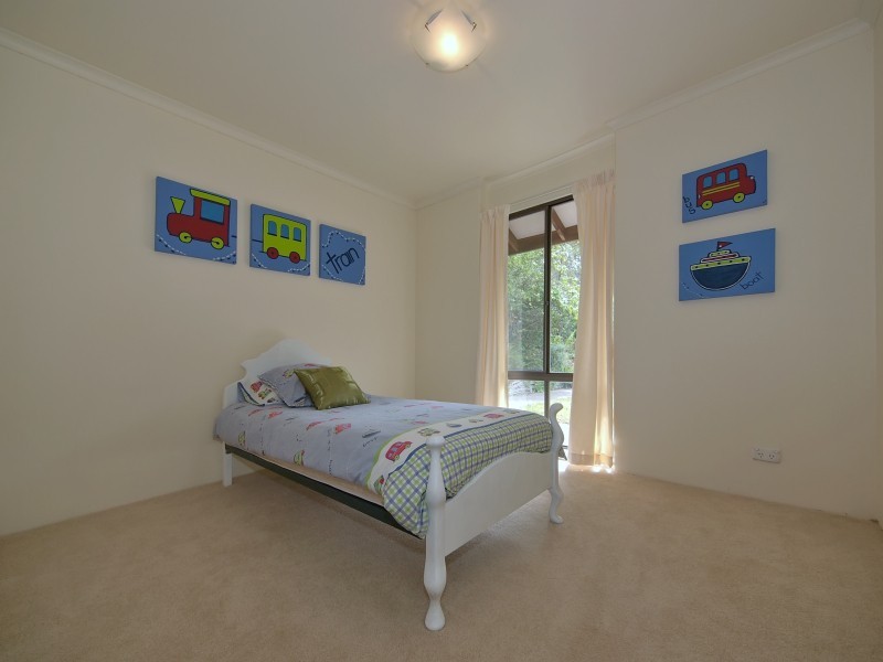 17 Hawker Road, Aldgate SA 5154