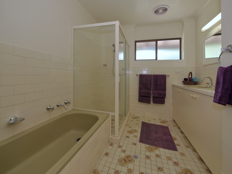 17 Hawker Road, Aldgate SA 5154