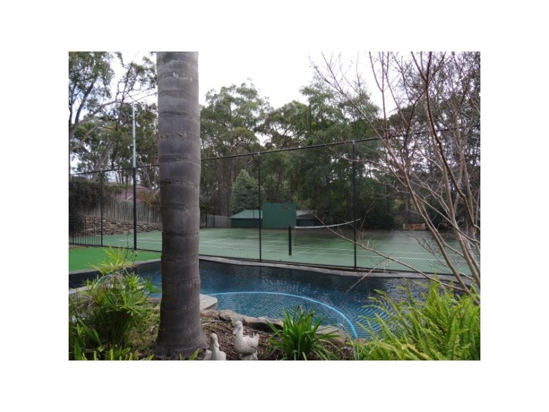 17 Hawker Road, Aldgate SA 5154