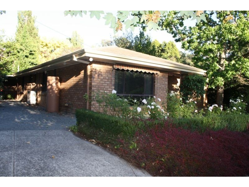 7 Devon Avenue, Stirling SA 5152