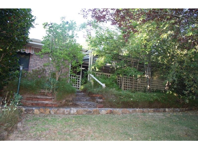 7 Devon Avenue, Stirling SA 5152