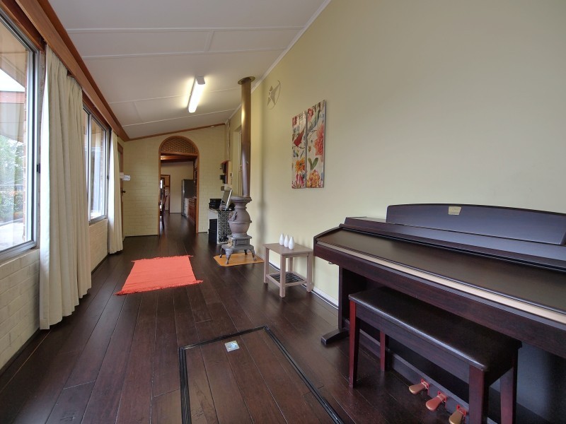 11 South Ridge Road, Woodside SA 5244