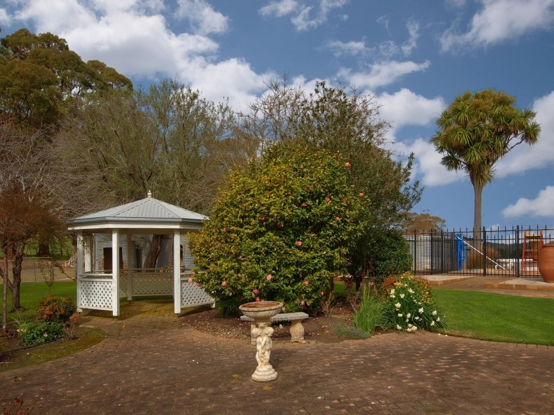 11 South Ridge Road, Woodside SA 5244