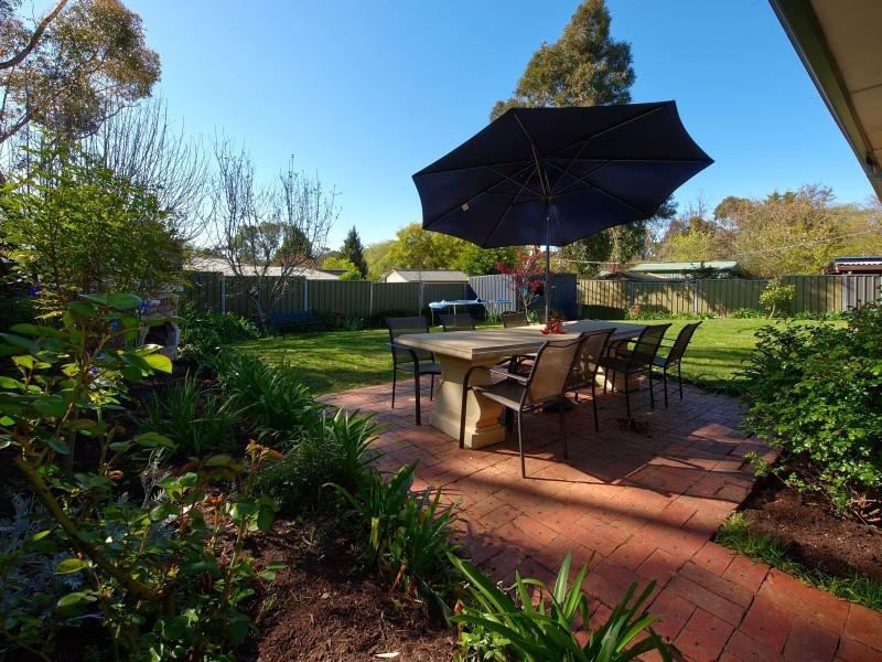 27 English Street, Hahndorf SA 5245