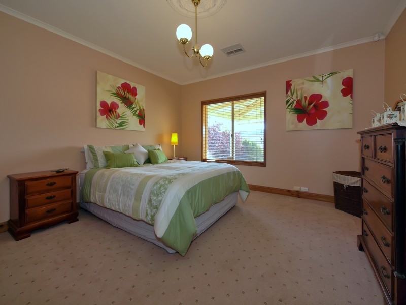 8 Alan Street, Gumeracha SA 5233