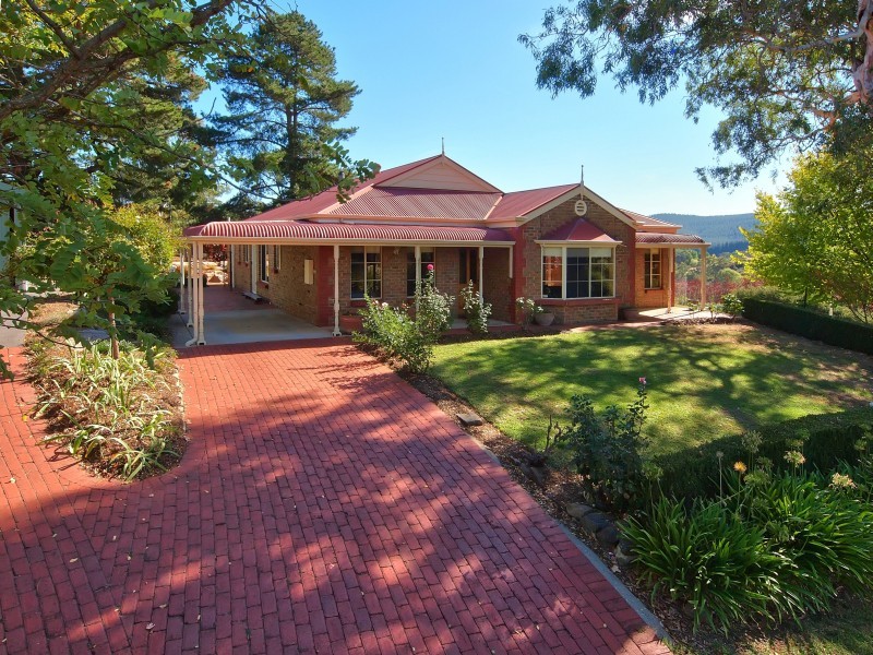 8 Alan Street, Gumeracha SA 5233