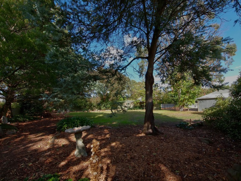 82 Onkaparinga Valley Road, Woodside SA 5244