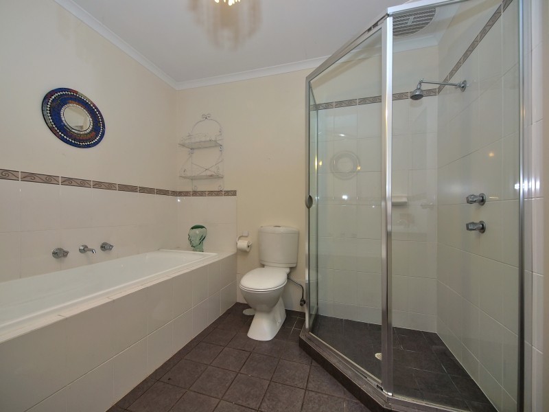 15a Poplar Crescent, Mount Barker SA 5251