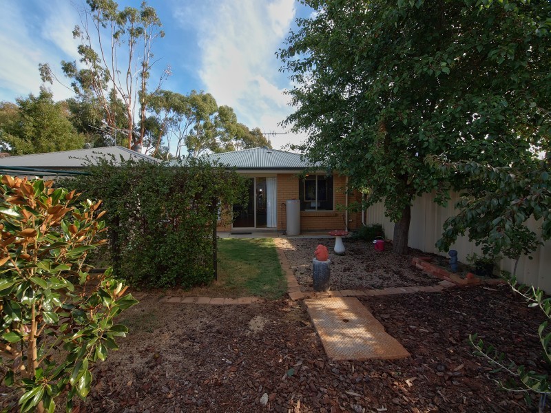 15a Poplar Crescent, Mount Barker SA 5251