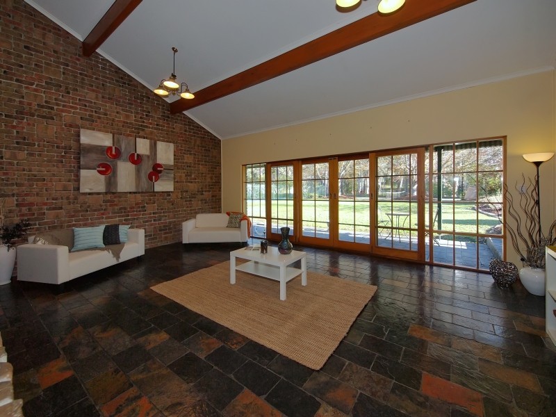 5 Nightingale Court, Oakbank SA 5243