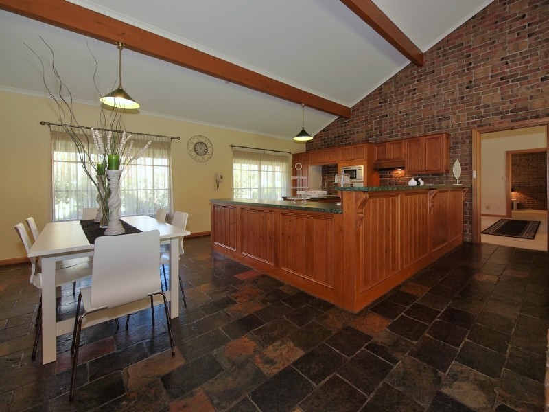 5 Nightingale Court, Oakbank SA 5243