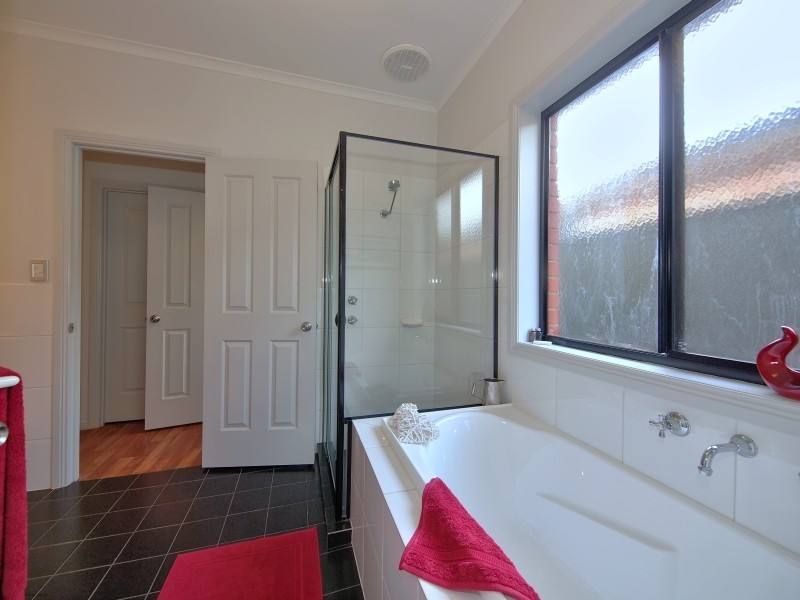 3/3A Victoria Road, Mount Barker SA 5251