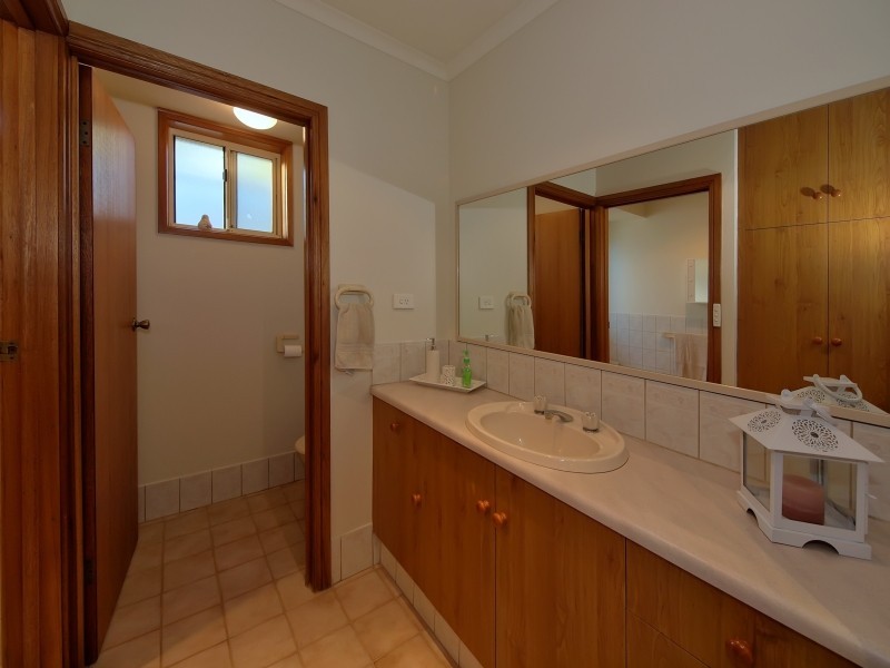 5 Angas Creek Road, Birdwood SA 5234