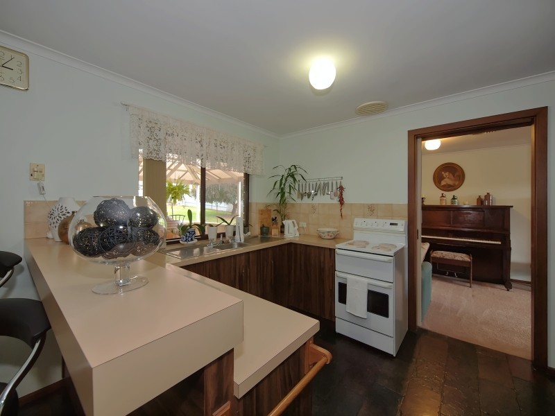 11 Perrin Street, Woodside SA 5244