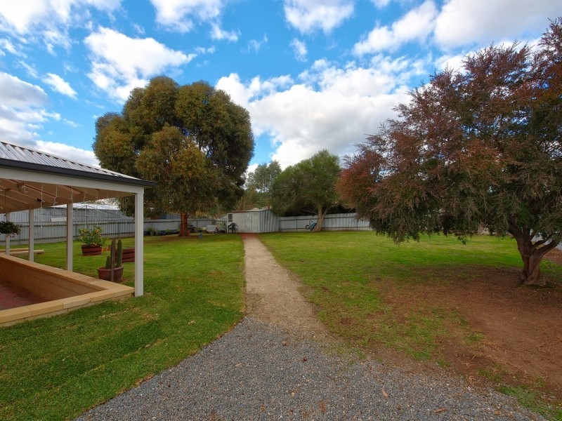 11 Perrin Street, Woodside SA 5244