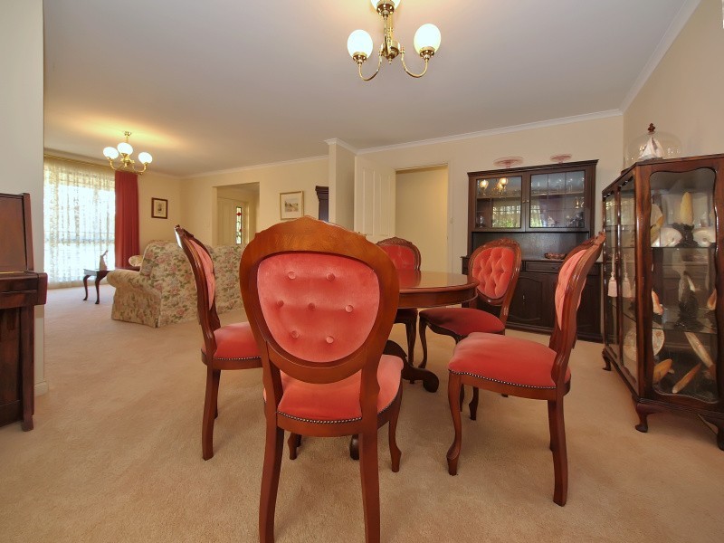 7 Elm Drive, Oakbank SA 5243