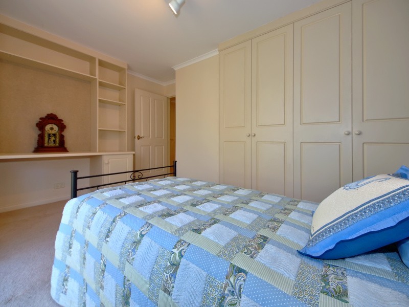 7 Elm Drive, Oakbank SA 5243