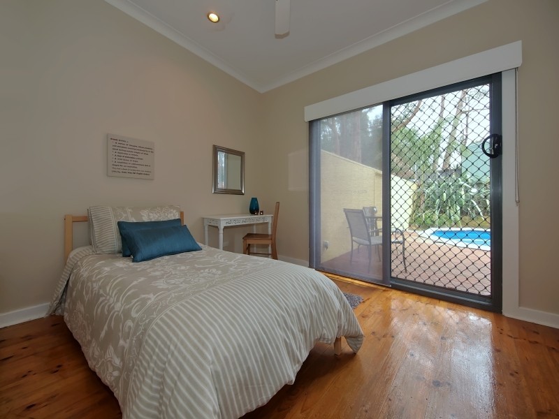 98 Sheoak Road, Crafers West SA 5152