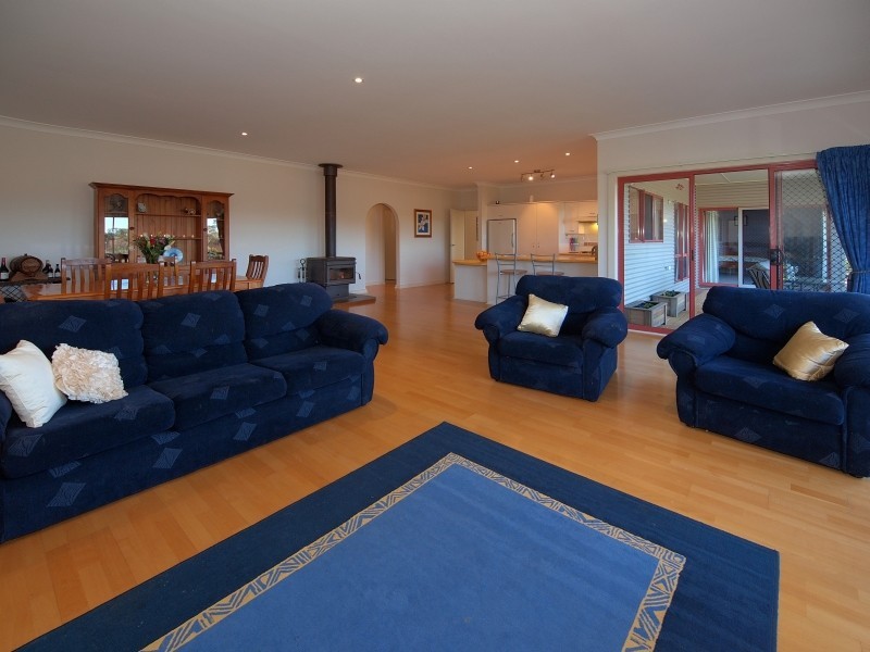 8 Mount View Road, Charleston SA 5244