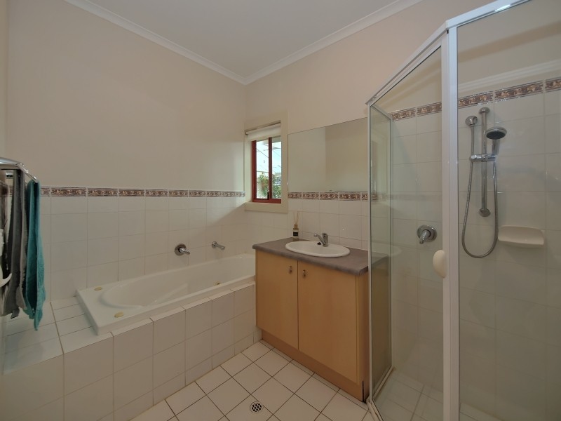 8 Mount View Road, Charleston SA 5244