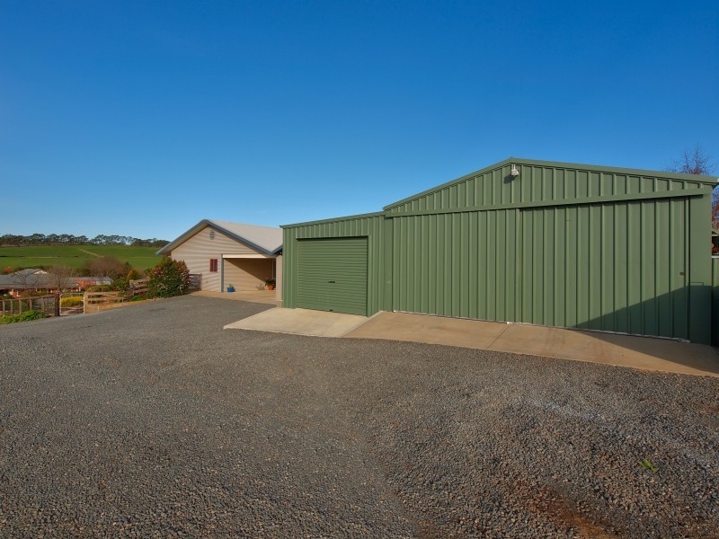 8 Mount View Road, Charleston SA 5244