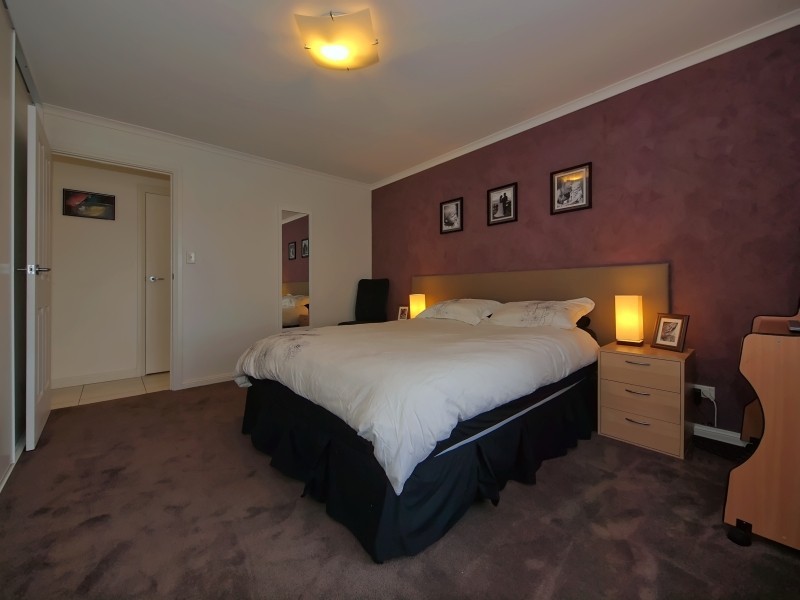 16 Douglas Drive, Mount Barker SA 5251