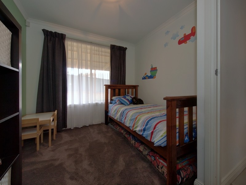 16 Douglas Drive, Mount Barker SA 5251