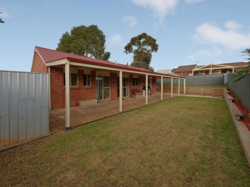 16 Douglas Drive, Mount Barker SA 5251