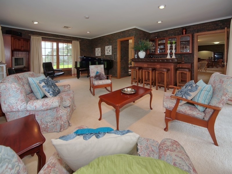 30 Karkoo Court, Mount Barker SA 5251