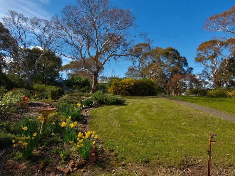 30 Karkoo Court, Mount Barker SA 5251