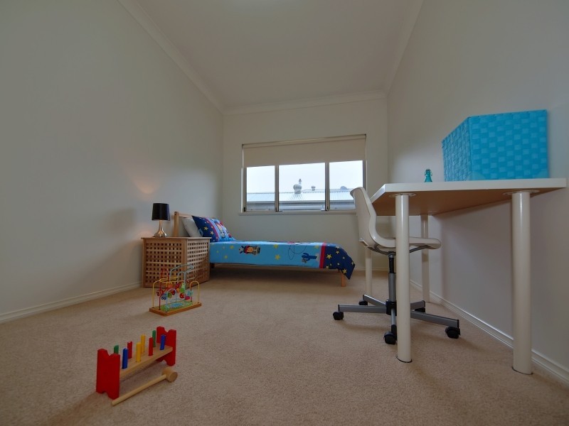 15 Oak Drive, Oakbank SA 5243