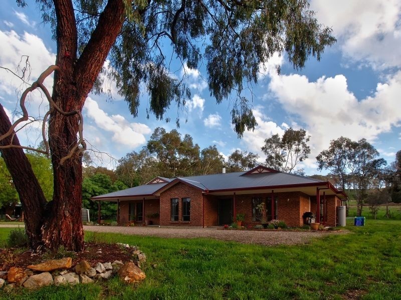 472 Torrens Valley Road, Gumeracha SA 5233