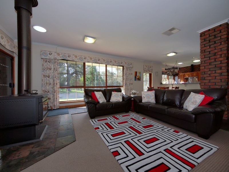 64 Bald Hills Road, Blakiston SA 5250