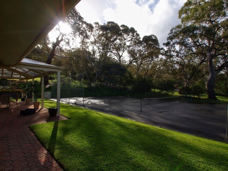 64 Bald Hills Road, Blakiston SA 5250