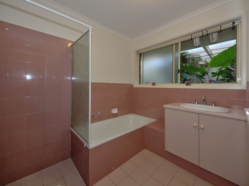 8 Elm Drive, Oakbank SA 5243