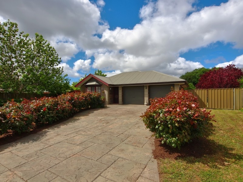 2 Maple Court, Oakbank SA 5243