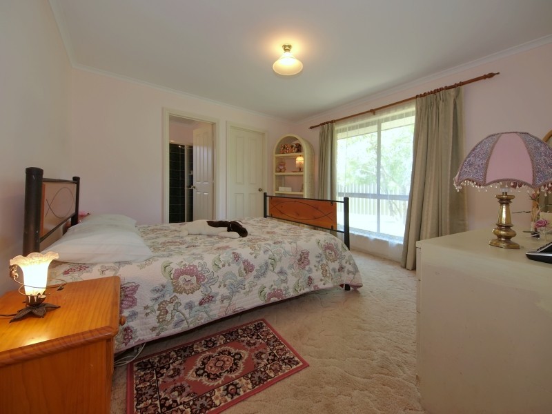 2 Maple Court, Oakbank SA 5243