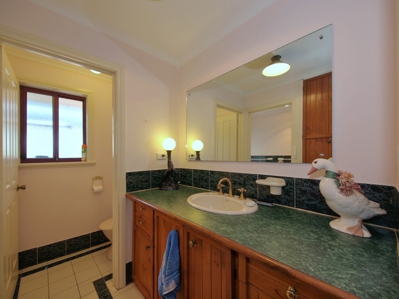 2 Maple Court, Oakbank SA 5243