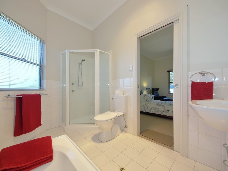 99 Leslie Road, Lenswood SA 5240