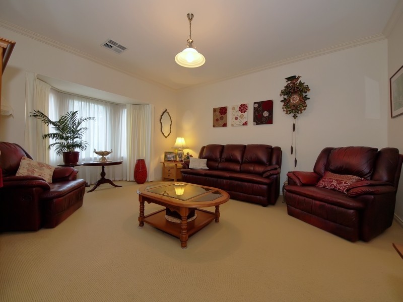 56 Jacaranda Drive, Woodside SA 5244