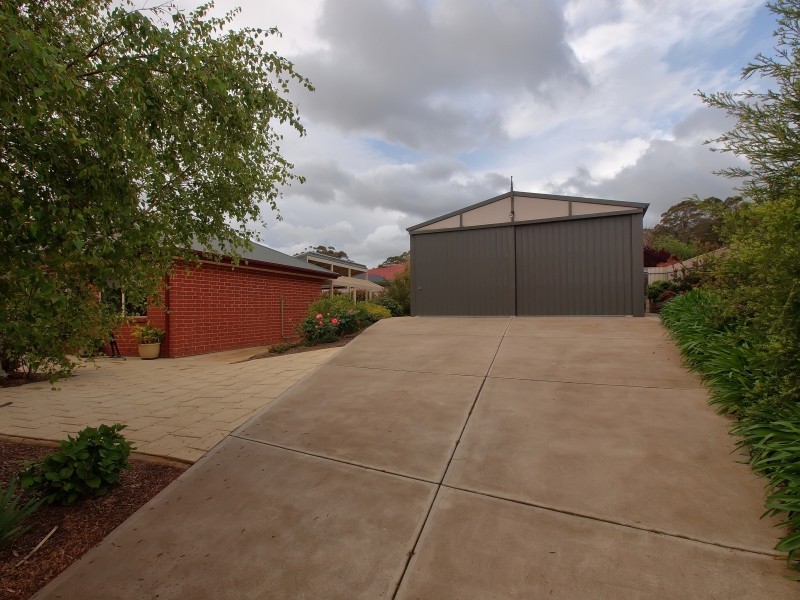 56 Jacaranda Drive, Woodside SA 5244