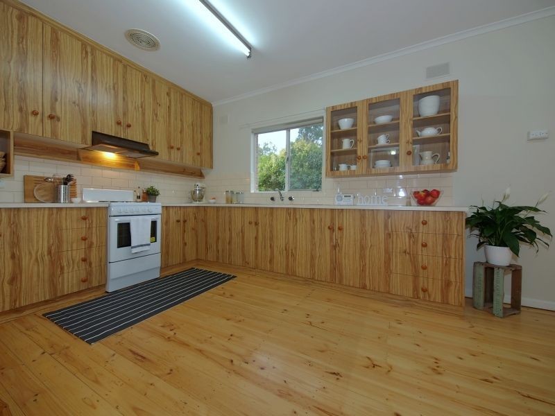 99 Onkaparinga Valley Road, Woodside SA 5244