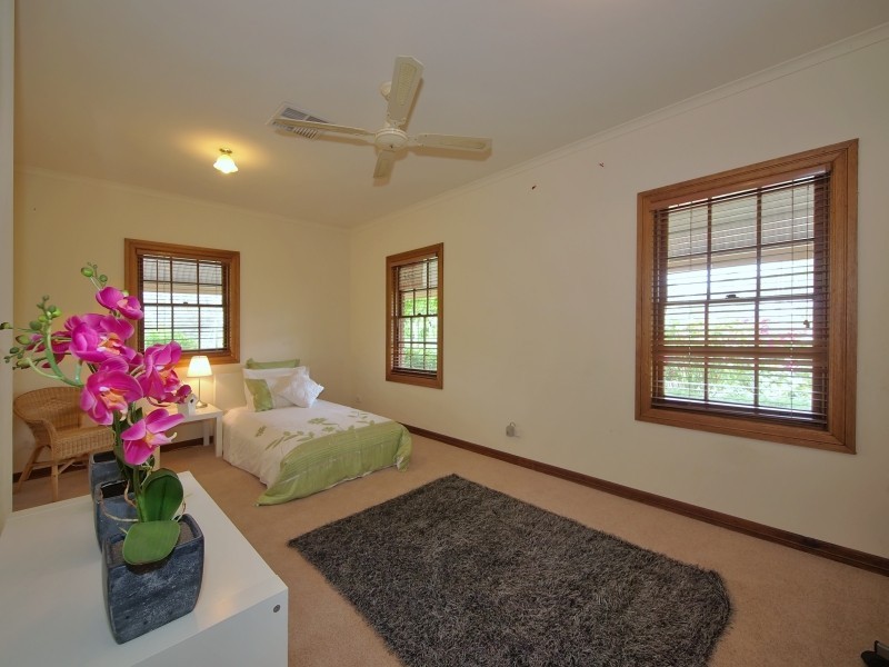 90 Clisby Road, Oakbank SA 5243