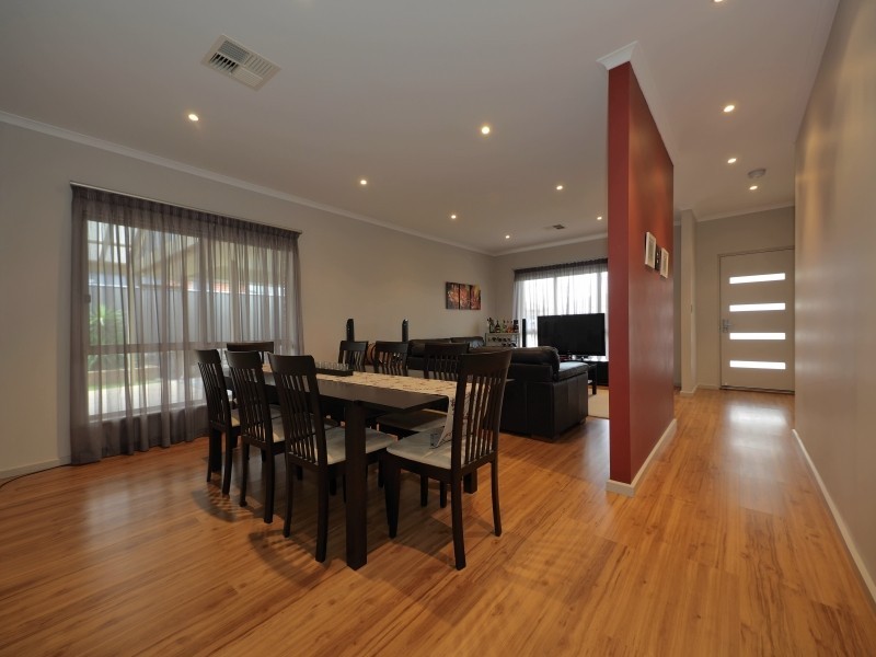 38 Greenfield Street, Mount Barker SA 5251