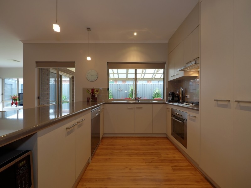 38 Greenfield Street, Mount Barker SA 5251