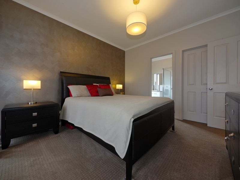 38 Greenfield Street, Mount Barker SA 5251